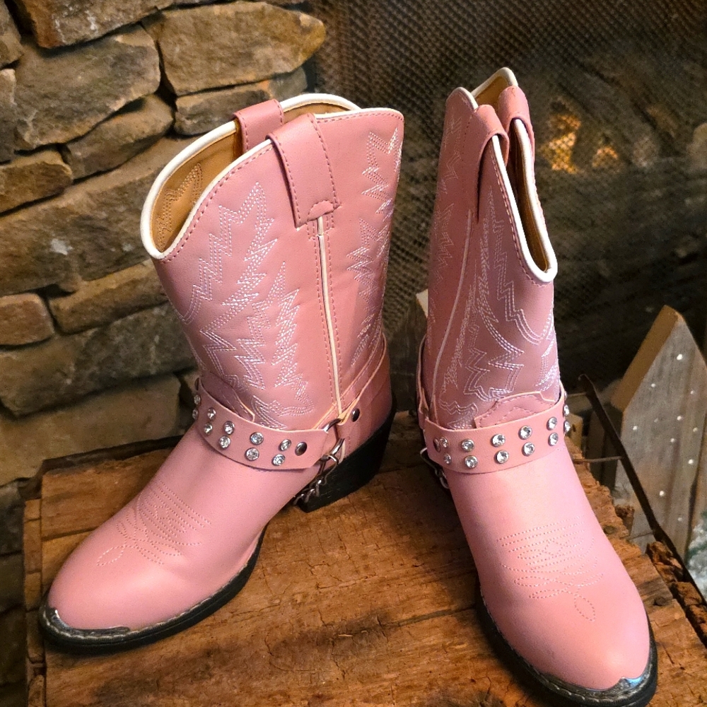 Durango Pink Quilted Boots with Rinestone And Chains - Picture 4 of 13